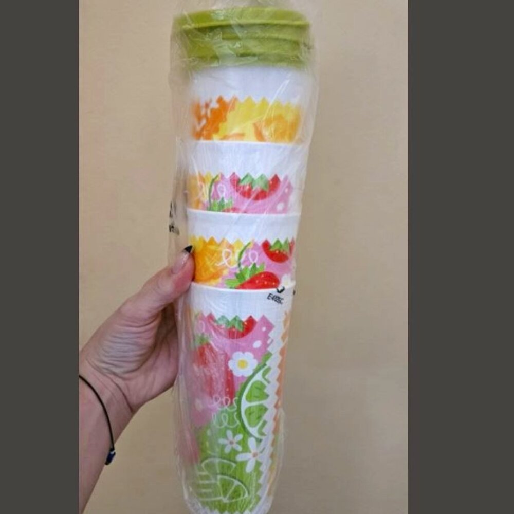 Tupperware Mixed Fruit design Tumblers (Set of 4) 16 oz multi colors